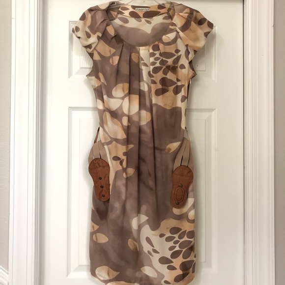 European Designer Favori Silky Belted Dress - Picture 5 of 16